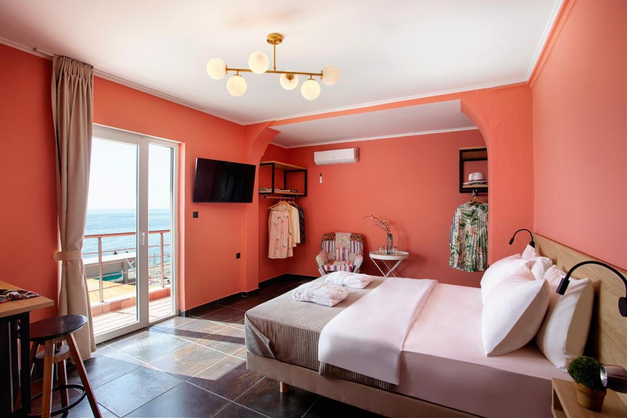 Conte Cristo Suites Paralia Katerinis Ngoại thất bức ảnh